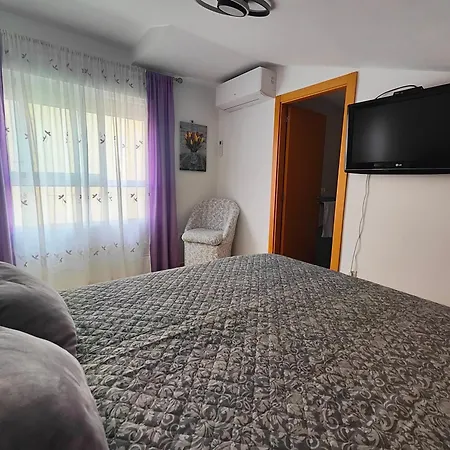 Atico Duplex Lore *