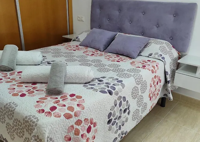 Atico Duplex Lore شقة *